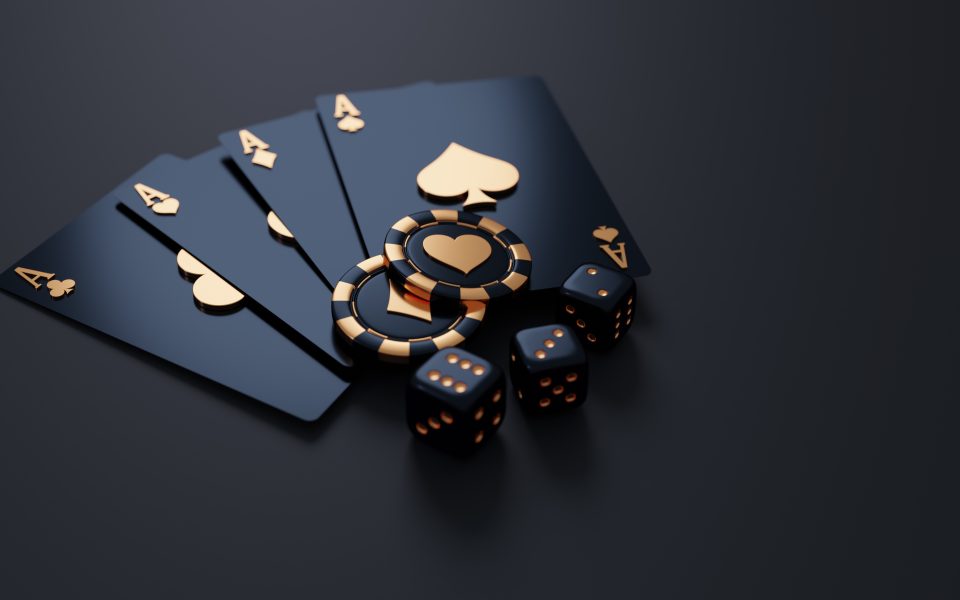 Ce este blackjack-ul cu mai multe mâini și cum funcționează